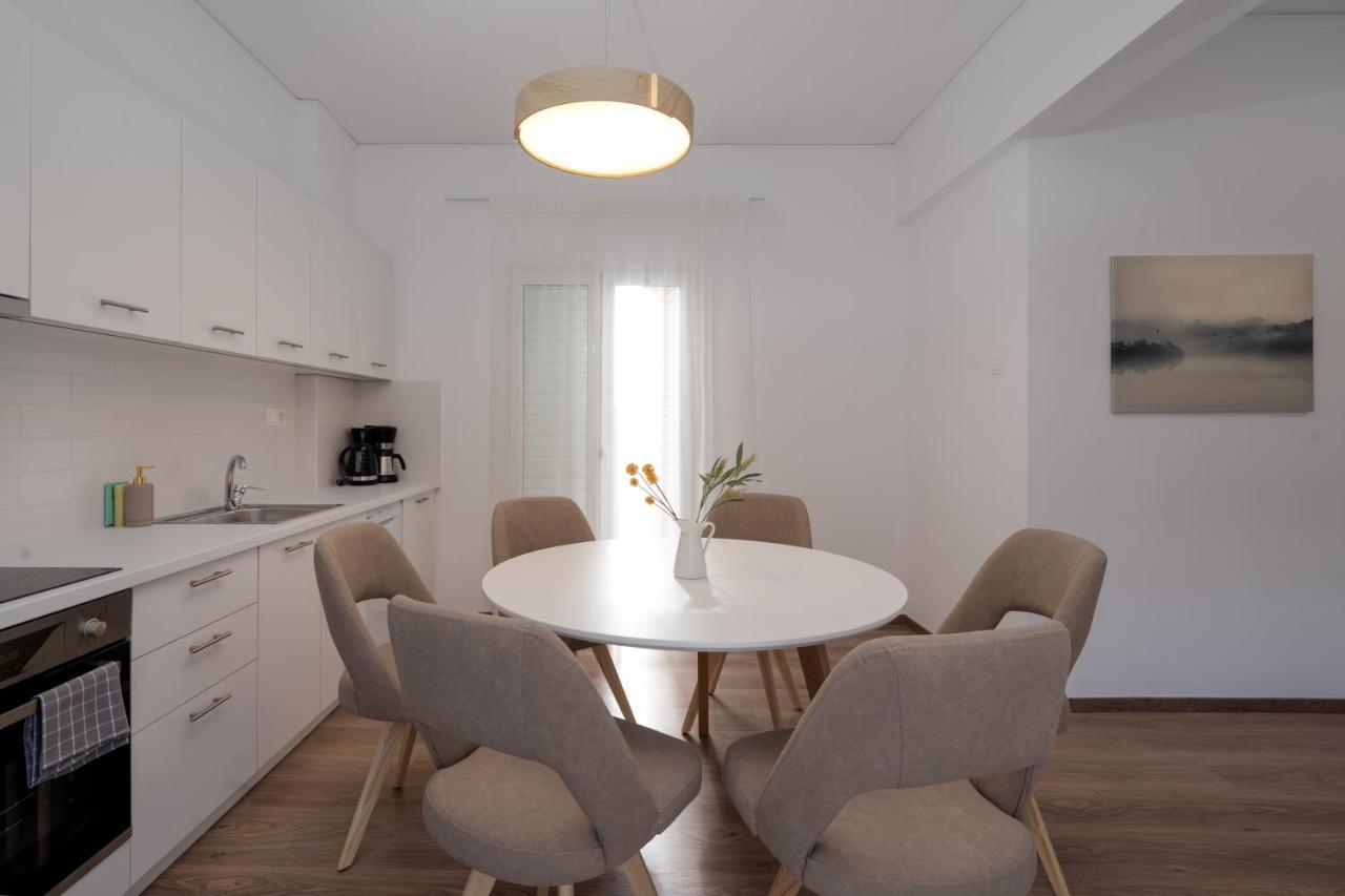 Ferienwohnung Athens Hideout Apt, Big Rooftop With City View Exterior foto